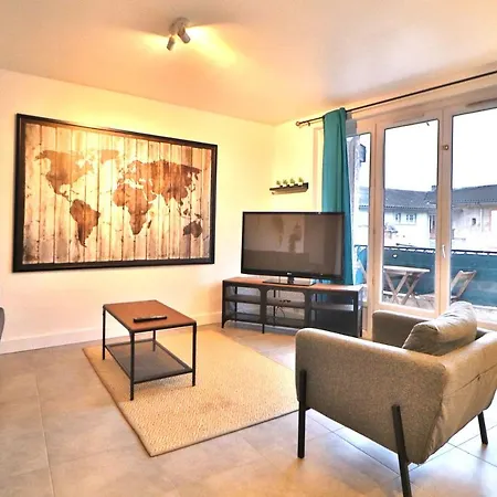 ***beaut3 *** 12mn De Toulouse En Train***